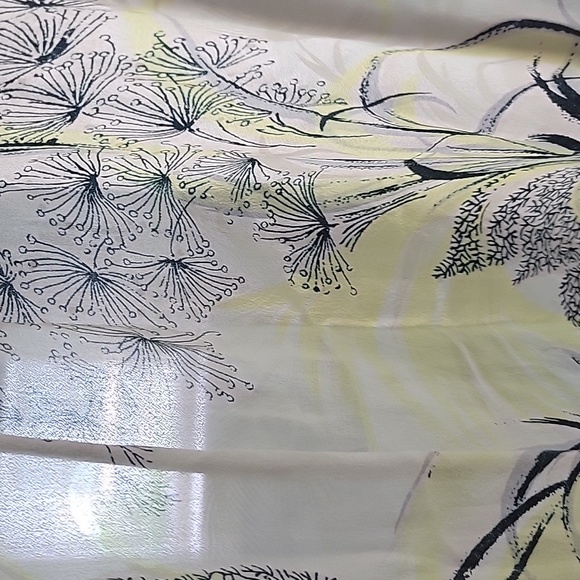 Botanical True Vintage Scarf - Picture 4 of 12